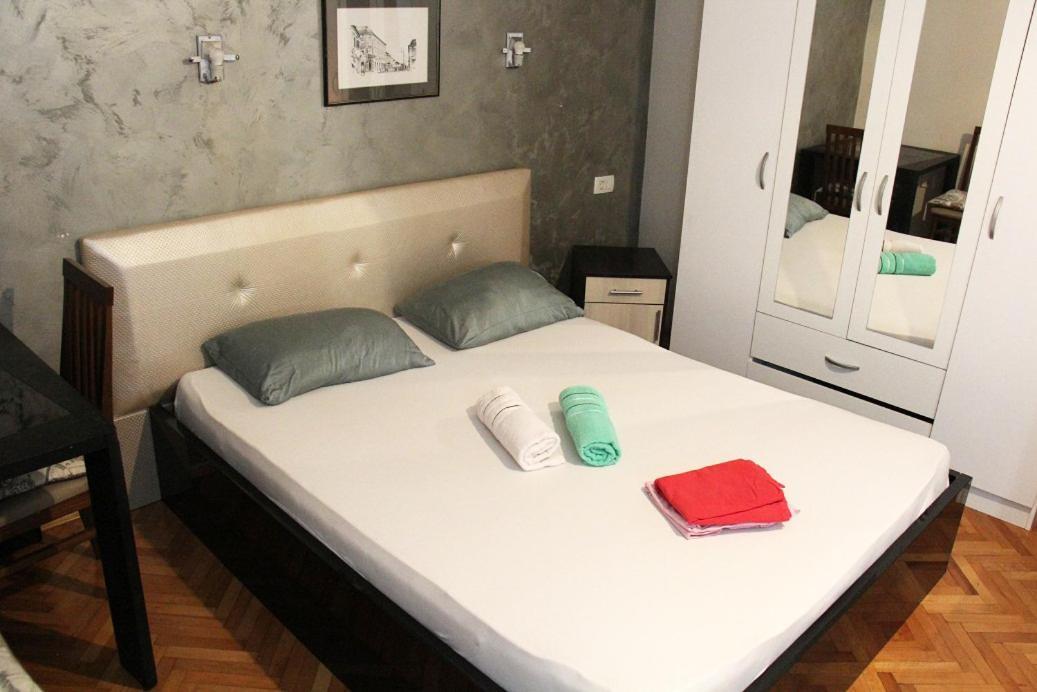 Grand Park Rooms Podgorica Kültér fotó